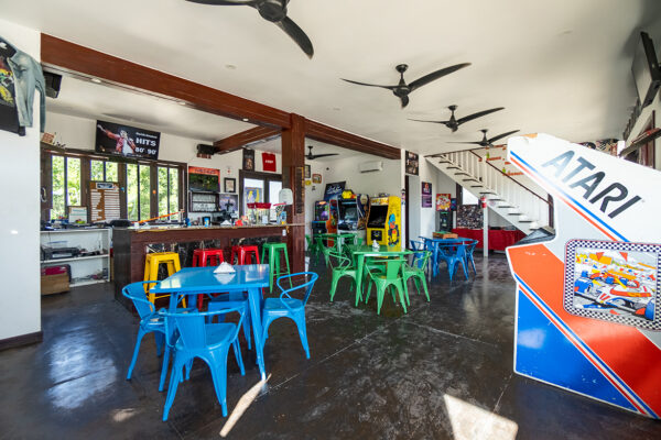 Barcade (20132) - Image 13