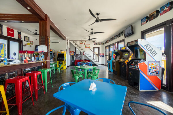 Barcade (20132) - Image 14