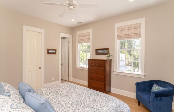 Horseshoe Manor - Image 35