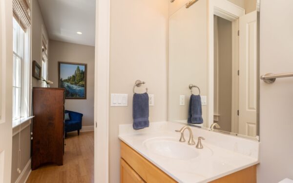 Horseshoe Manor - Image 37