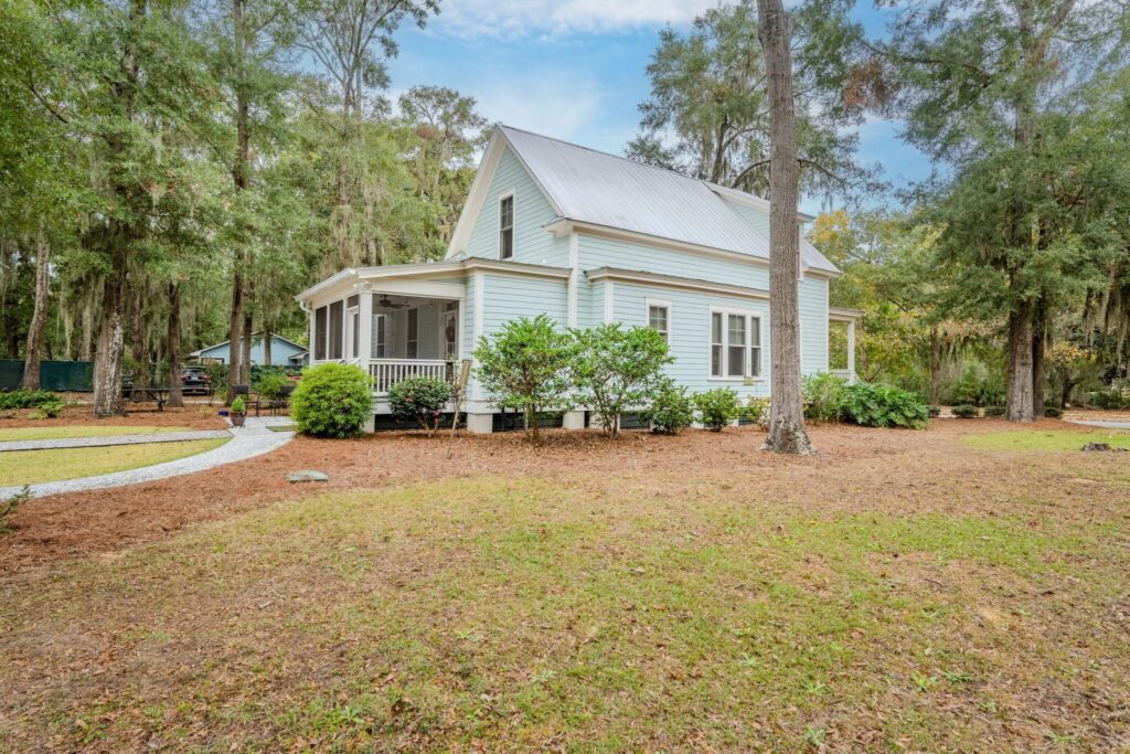 DSC09537-HDR-1-SMALL-scaled