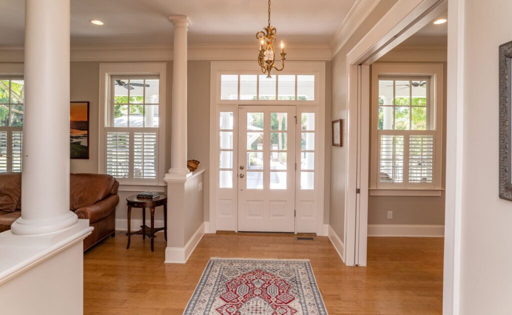 DSC09547-SMALL-scaled