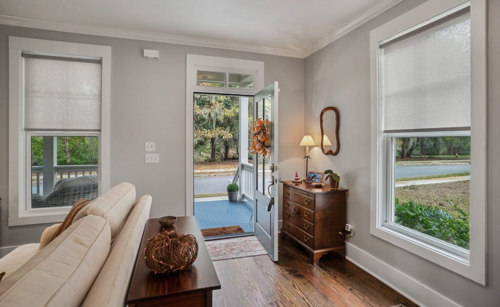 DSC09616-5-SMALL-scaled