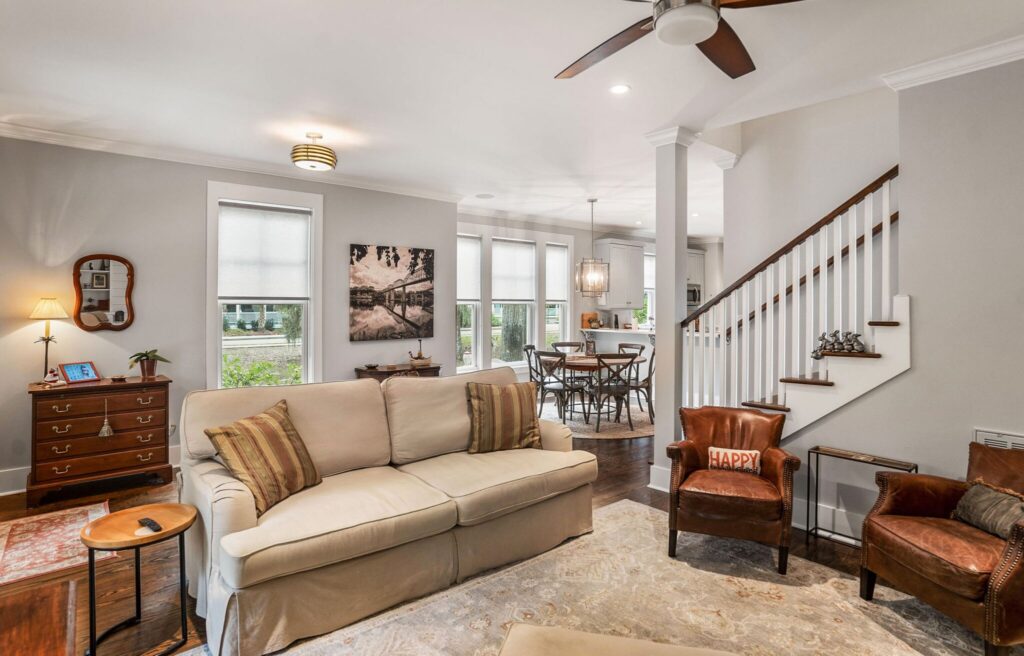 DSC09636-20-SMALL-scaled