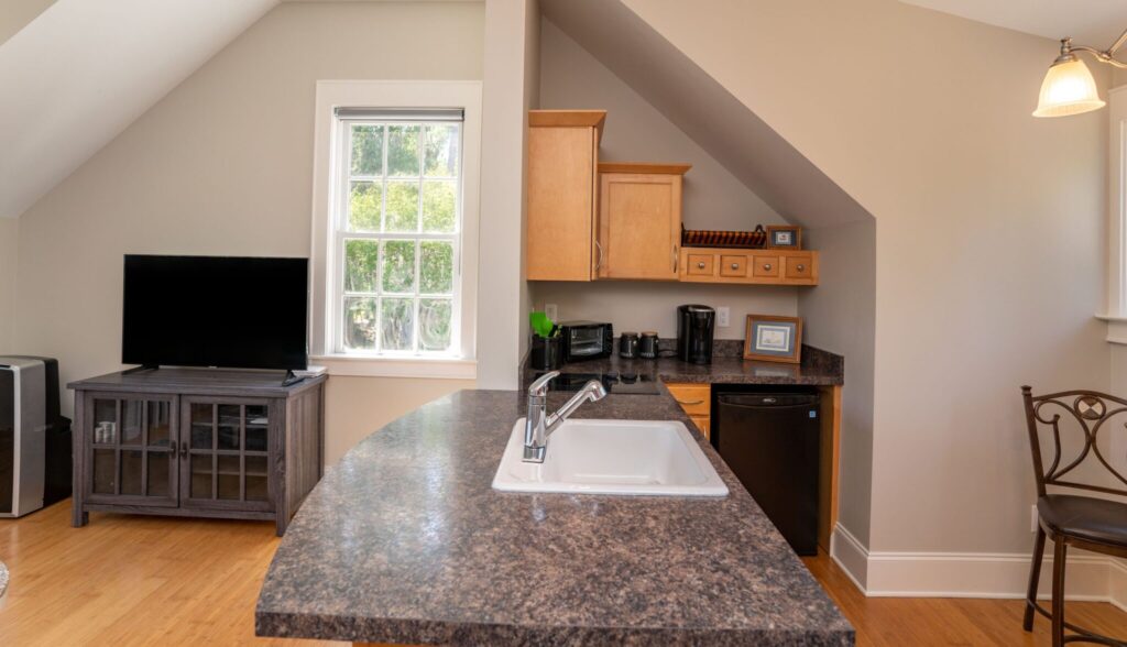 DSC09636-SMALL-scaled