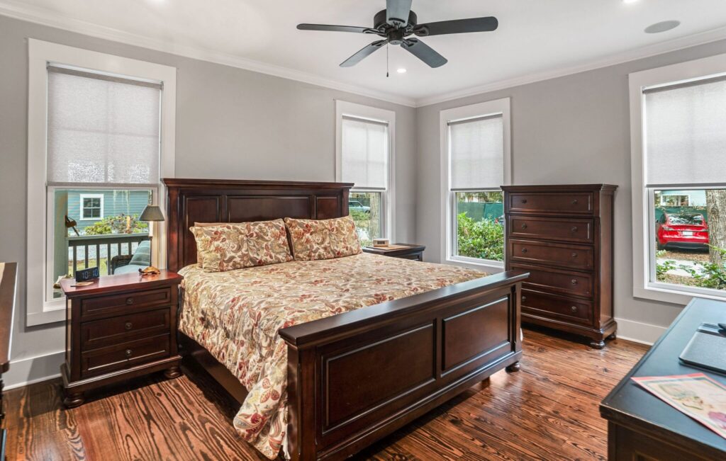 DSC09686-70-SMALL-scaled