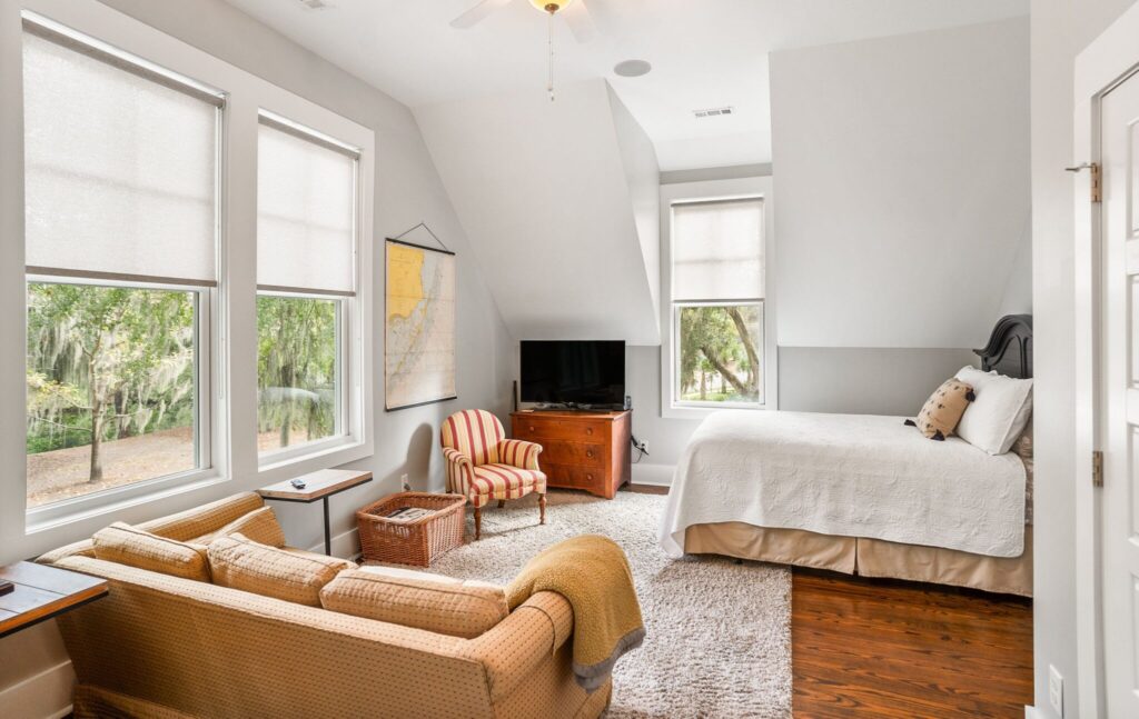 DSC09756-135-SMALL-scaled