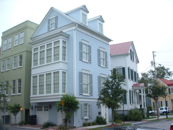 Morris Square Townhouse 10 - Image 4
