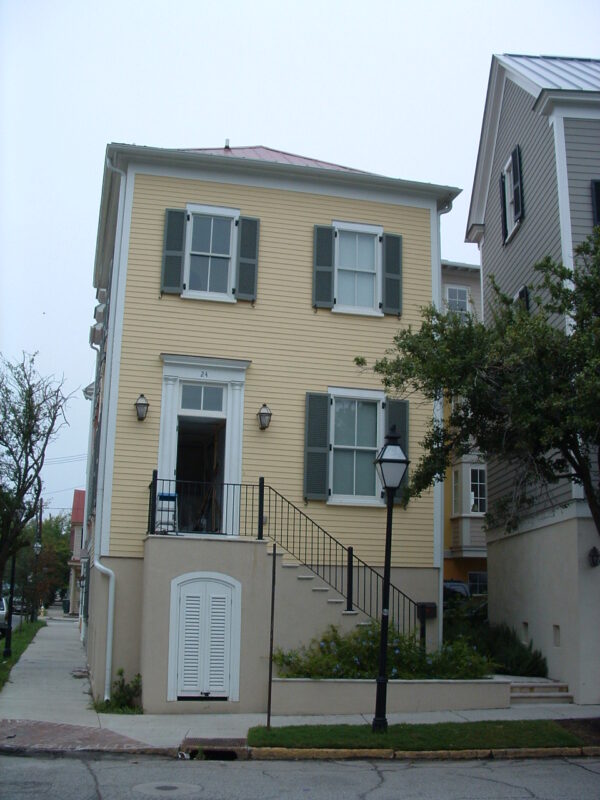 Morris Square Townhouse 9 - Image 2