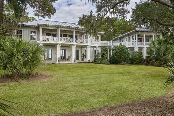 Spring House - Image 13