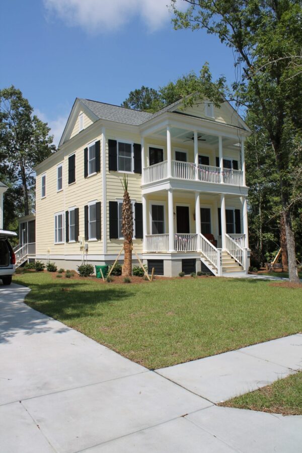 Mount Holly - Image 2