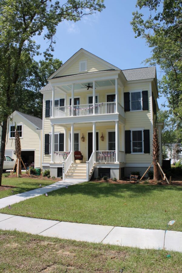 Mount Holly - Image 3
