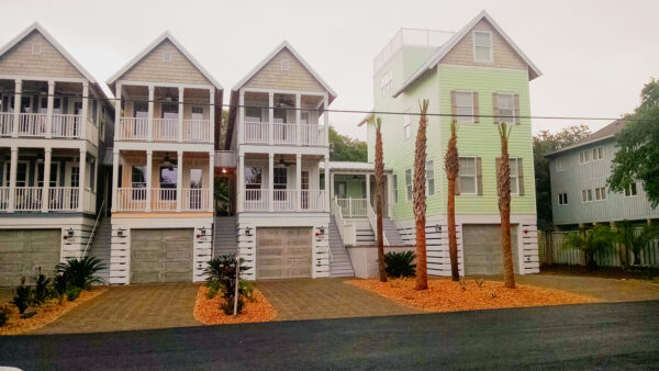 Stones Throw Townhouse - Image 3