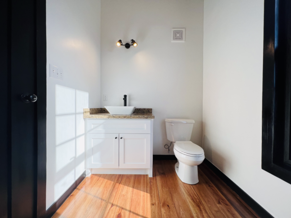 The Turtleback Cottage - Image 3