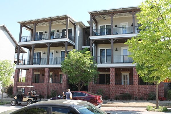 Carlton Landing Mansion Flats - Image 5