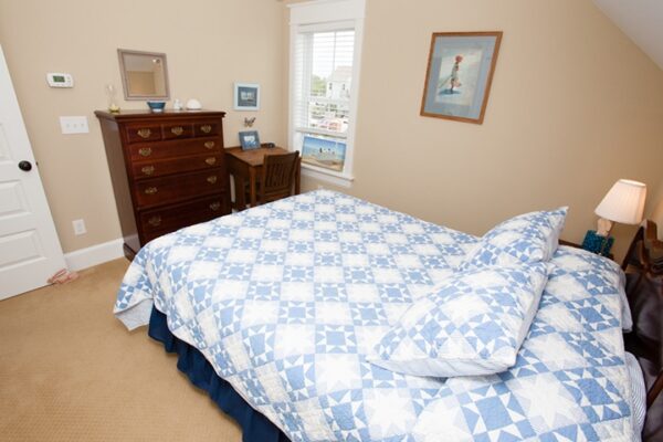 Parrot Creek Cottage - Image 11