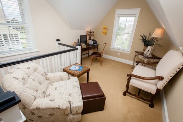 Parrot Creek Cottage - Image 13