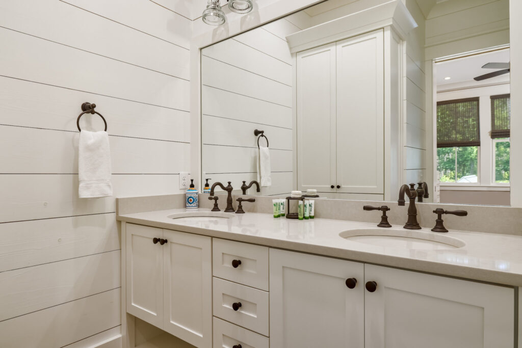 Master-Bath-1-Web-scaled