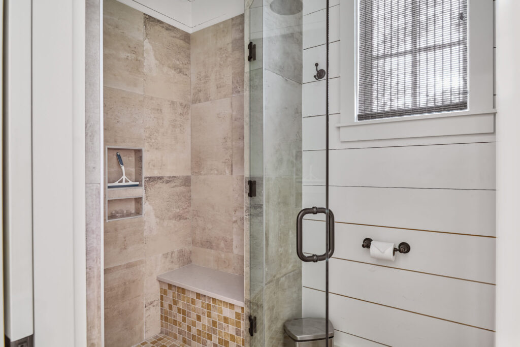 Master-Bath-2-Web-scaled