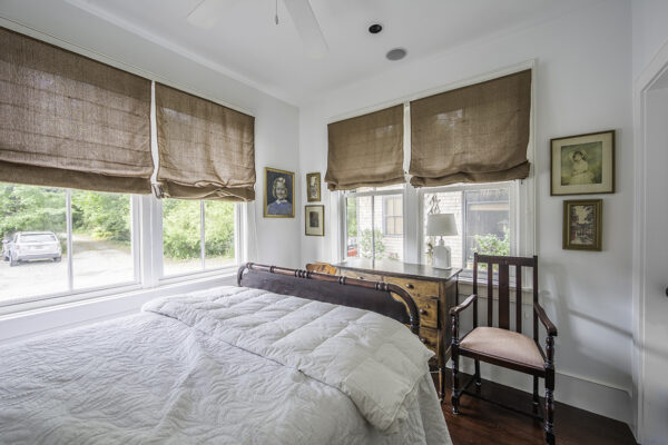 Carson House - Image 22
