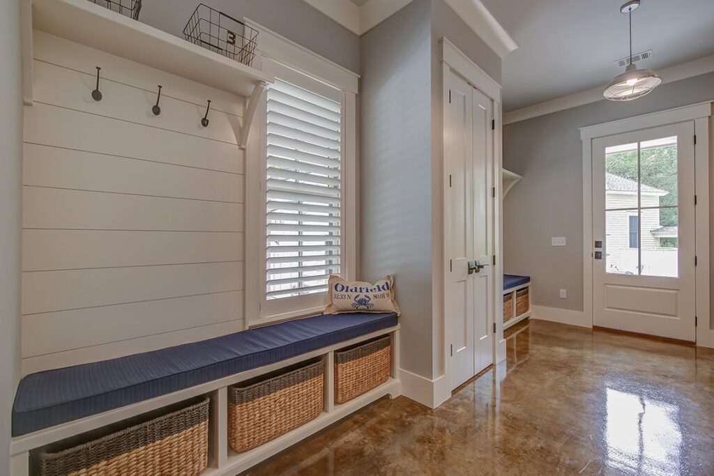 RB-19-Sandy-Hill-Ln-Int-30