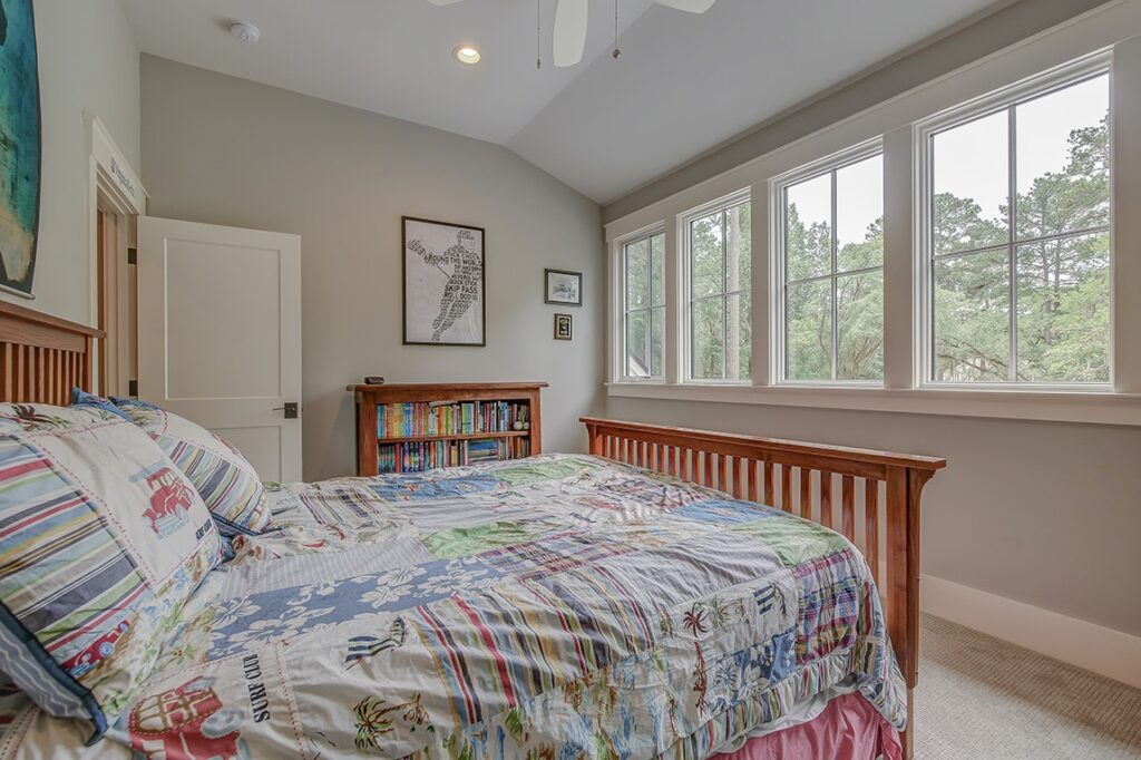 RB-19-Sandy-Hill-Ln-Int-38