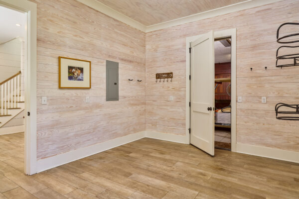 Aiken Horse House (17100) - Image 49