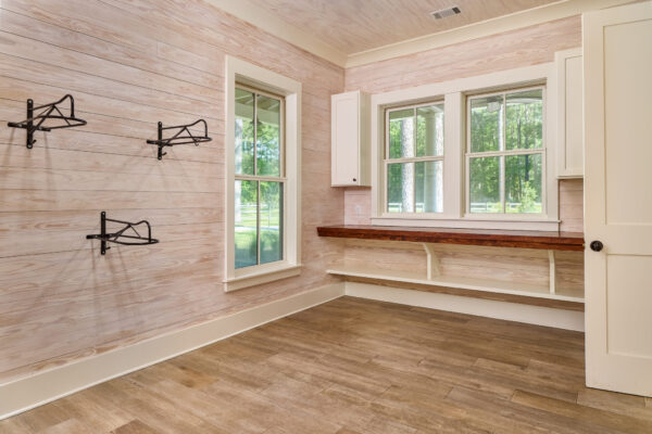 Aiken Horse House (17100) - Image 11