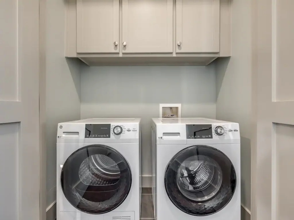 a38a8155-826e-4ea4-b1ff-674415afe58d