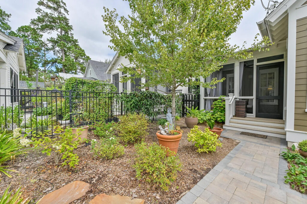 d63b3697b95691648151d7be5b9da56c-uncropped_scaled_within_1536_1152-copy