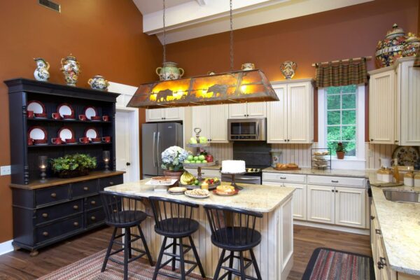 Whisper Creek Cottage - Image 32