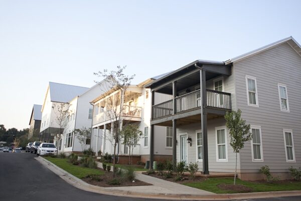 18202-R3 - Image 9