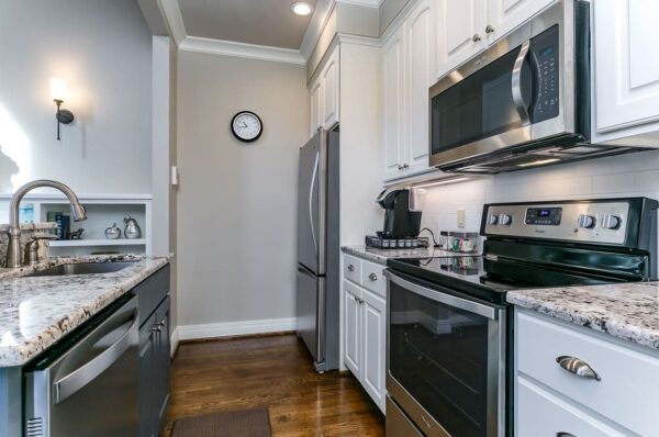 Nevin's Nest - Image 10