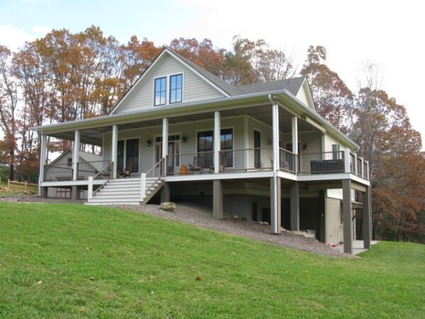 White Hall - Image 17