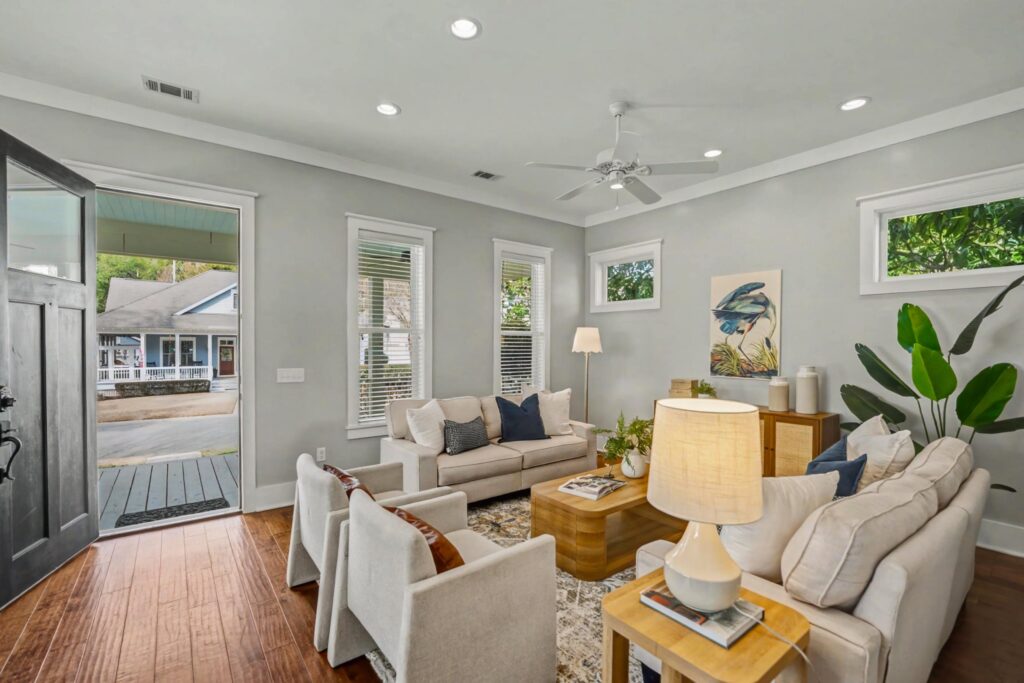 10_DSC08024-50-1.jpg-SMALL