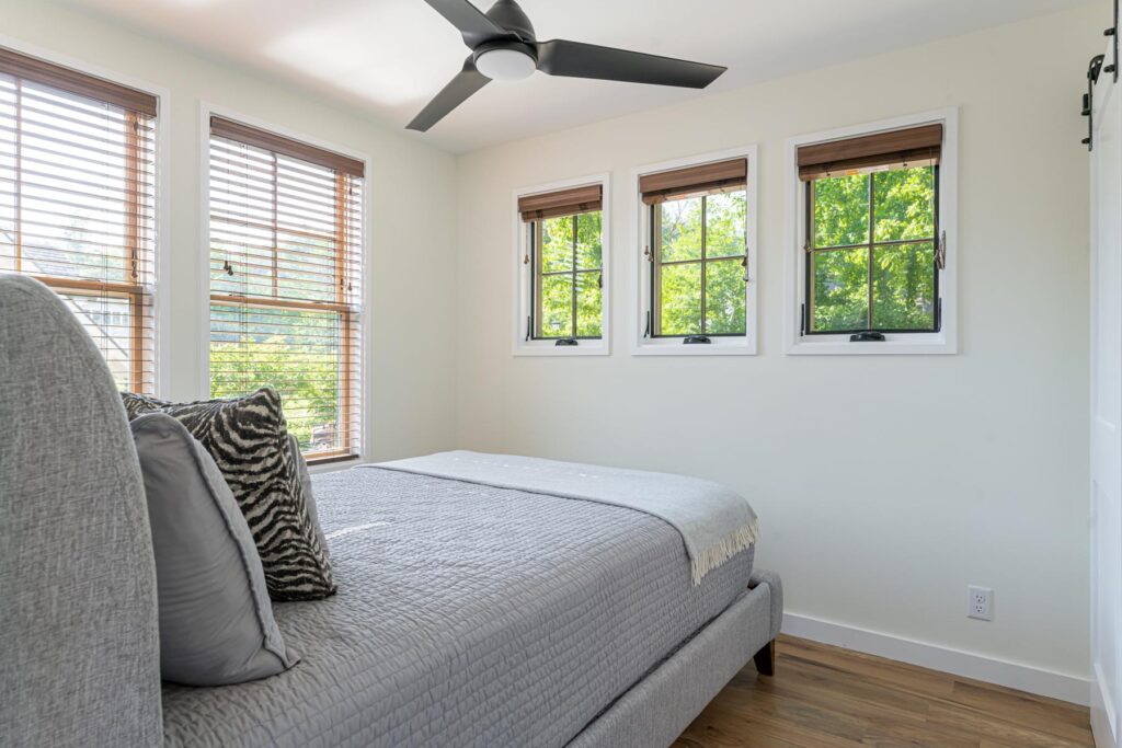 13-Fay-Jones-Black-Mountain-AL-print-017-080-Image17-4200x2801-300dpi