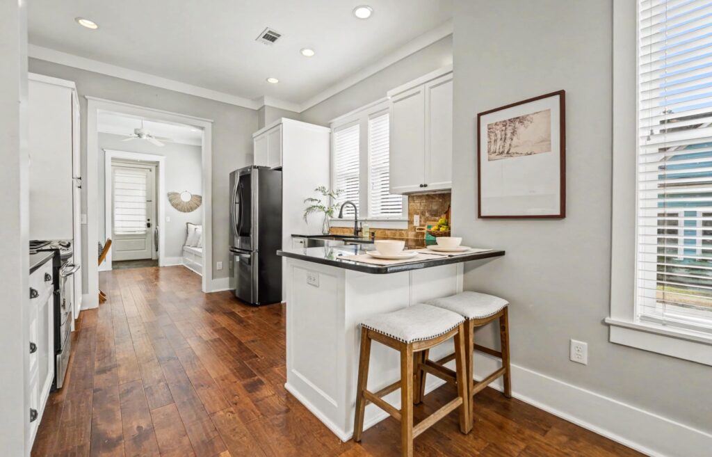 17_DSC08059-85-1.jpg-SMALL