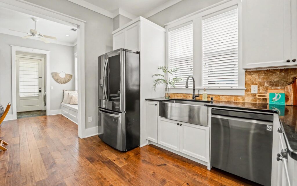 19_DSC08069-95-1.jpg-SMALL