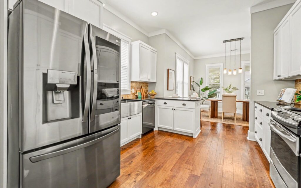 21_DSC08084-105-1.jpg-SMALL