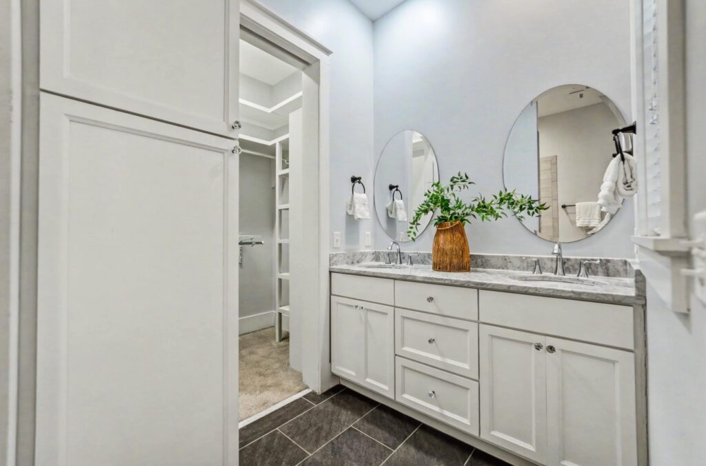 29_DSC08124-145-1.jpg-SMALL