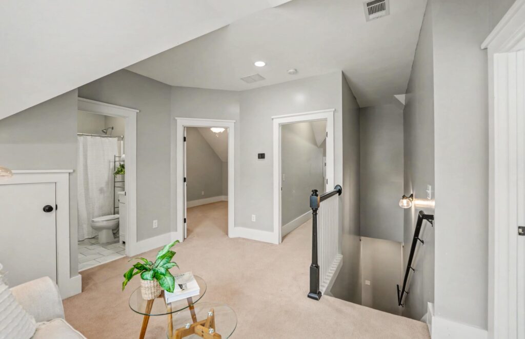 38_DSC08184-195-1.jpg-SMALL