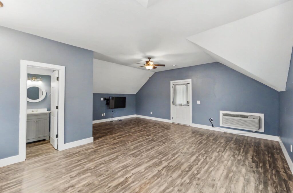 54_DSC08269-280-1.jpg-SMALL