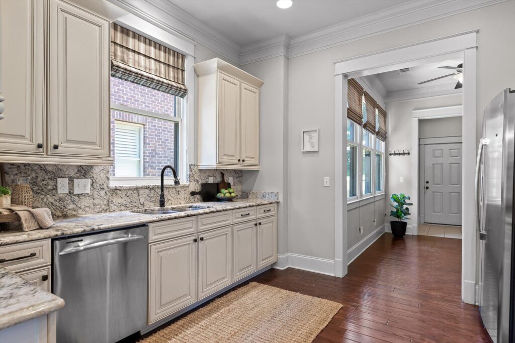 another kitchen shot